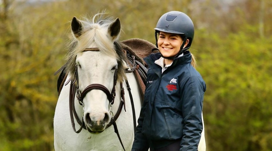 733Ab734 0054 4Dca 9962 8F0957874fa0 (1)