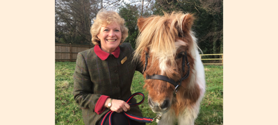 Liz Earl Bhs Stage 3 Coach At Shetland Pony Club Border Oat