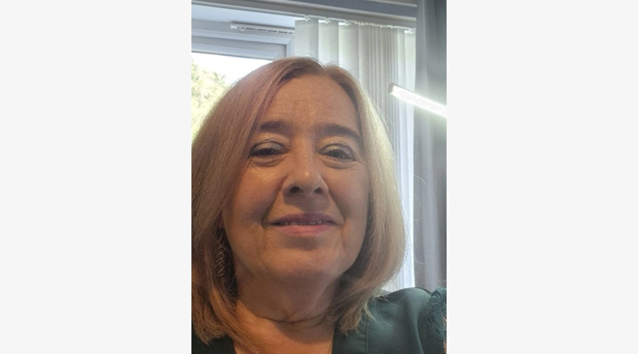 Rhoda Headshot Border Grey