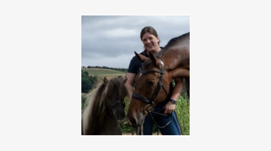 Robyn Bhs Profile Border Grey