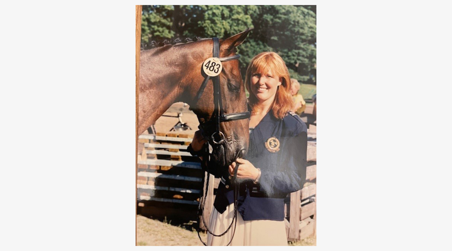 Anna Hilton Border Grey