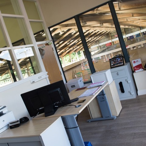 Stable Managers