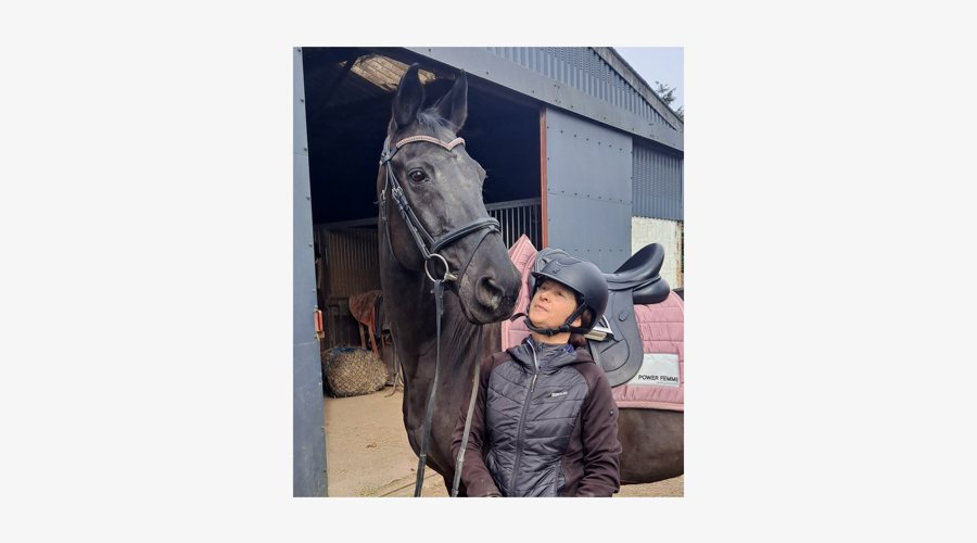 1000061808 Border Grey