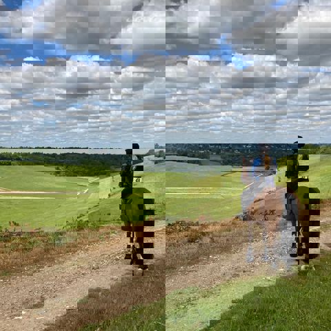 Warren Barn Farm Image